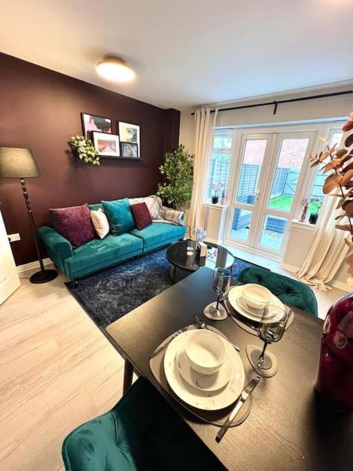 Holiday home Damson Drive- Boutique Oldbury (West Midlands)